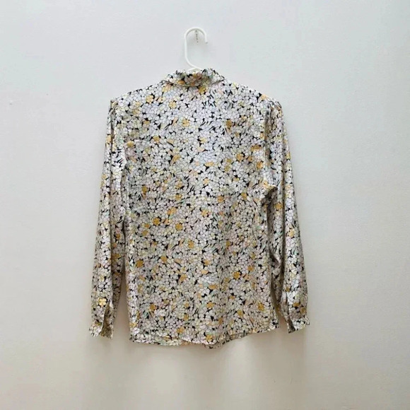 Vintage - Cottagecore Floral Button-down Blouse - Picture 6 of 8